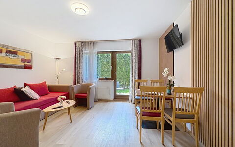 Zell am See 678: Interior Design, Flooring, Wood, Furniture, Floor, Room, Ceiling, Chair, Living Room, Apartment