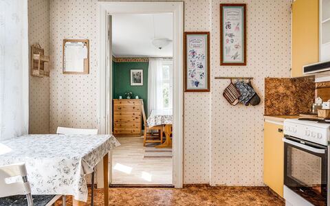 Ilingetorp: Furniture, Picture Frame, Property, Table, Wood, Door, Textile, Drawer, Chair, Architecture