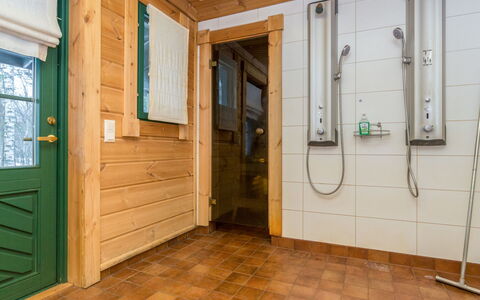 Villa Tilia: Bed, Furniture, Bedroom, Interior Design, Bedding, Bed Sheet, Flooring, Wood, Floor, Room