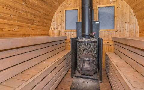 Kissaniemi: Wood, Flooring, Floor, Furniture, Wood Flooring, Interior Design, Bunk Bed, Room, Wood Stain, Hardwood