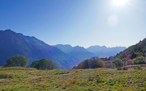 Rustico Andrea: Mountainous Landforms, Highland, Mountain, Natural Landscape, Nature, Hill Station, Wilderness, Sky, Mountain Range, Hill