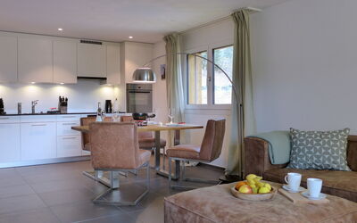 Accommodation:&nbsp;Ibex 420.6
