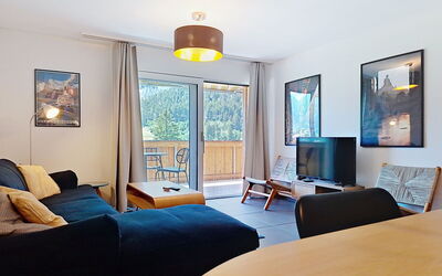 Accommodation:&nbsp;Lantau 420.5