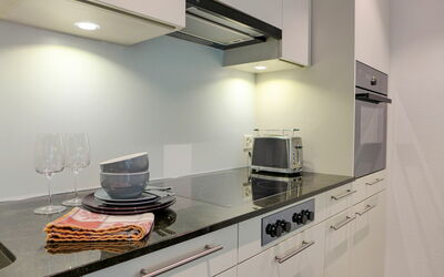 Accommodation:&nbsp;Lantau 420.5