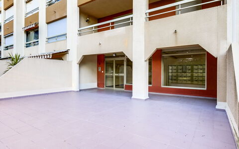 Hyères 217: Building, Window, Floor, Flooring, Door, Plant, Facade, Wood, Composite Material