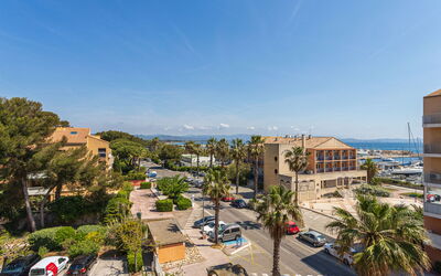 Accommodation:&nbsp;Les Regates 217.10