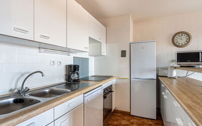 Accommodation:&nbsp;Les Regates 217.1
