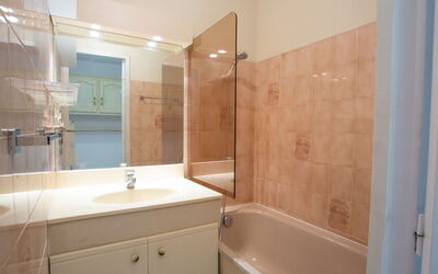 Accommodation:&nbsp;Les Regates 217.4