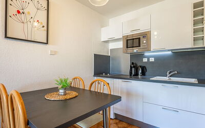 Accommodation:&nbsp;Les Regates 217.7