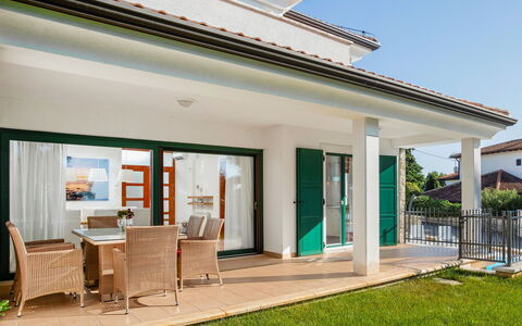 Villa Beach Front: Property, Building, House, Home, Real Estate, Facade, Architecture, Roof, Residential Area, Porch