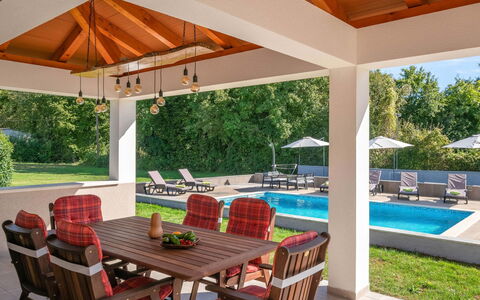 Casetta Filip: Property, Patio, Furniture, Room, Building, Porch, House, Table, Home, Interior Design
