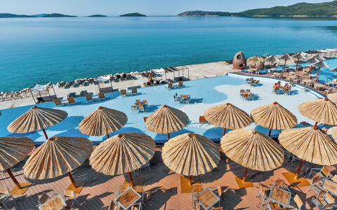 Nikica: Beach, Umbrella, Vacation, Azure, Tourism, Summer, Sea, Sand