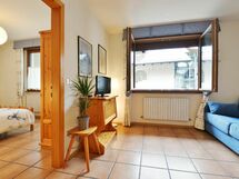 Accommodation:&nbsp;Apt 2 620.2