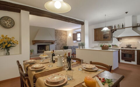 Podere: Room, Property, Interior Design, Furniture, Building, Dining Room, Table, Ceiling, Real Estate, House