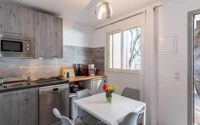 Accommodation:&nbsp;Signoria 650.3