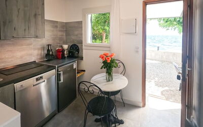 Accommodation:&nbsp;Ciriola 650.8