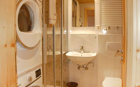 Villars 877: Bathroom, Property, Room, Toilet, Plumbing Fixture, Tile, Interior Design, Bathroom Accessory, Sink, Wall