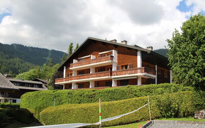 Villars 877
