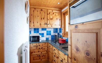 Accommodation:&nbsp;Montagnards 12 877.4