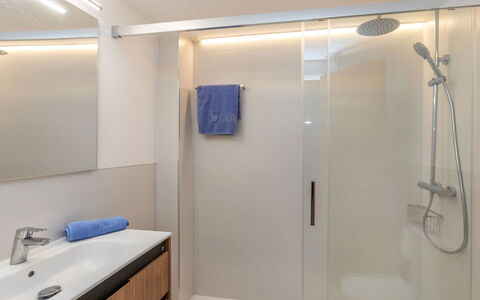 Accommodation:&nbsp;Els Pins Vistas 160.8