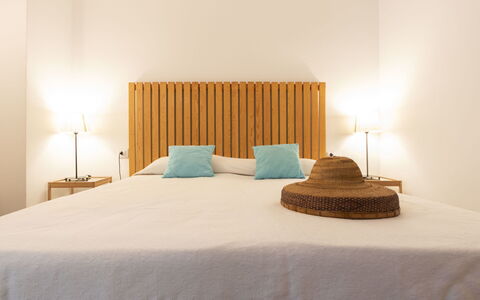 Torredembarra 160: Bedroom, Bed, Room, Furniture, Property, Bed Frame, Interior Design, Mattress, Bed Sheet, Comfort