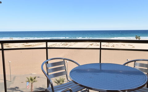 Torredembarra 186: Sea, Sky, Blue, Property, Furniture, Ocean, Horizon, Shore, Vacation, Azure