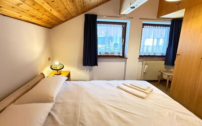 Accommodation:&nbsp;Roacia 520.5