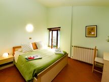 Accommodation:&nbsp;Bellavista Chiatri Geranio