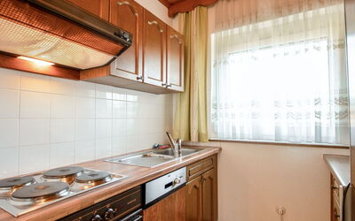 Accommodation:&nbsp;Hecht 60.2