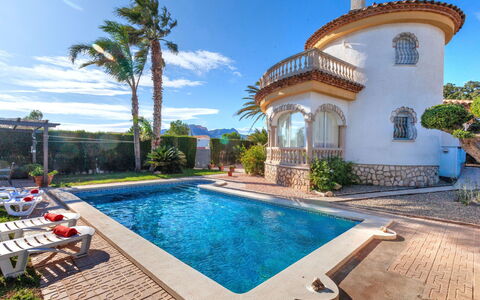 Villa Pasja: Property, Swimming Pool, Building, Real Estate, House, Estate, Home, Azure, Villa, Vacation