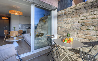 Accommodation:&nbsp;Astrida 153.2