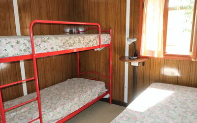 Accommodation:&nbsp;Bungalow a (Aeg400) 605.1