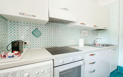 Accommodation:&nbsp;Pinta 110.3