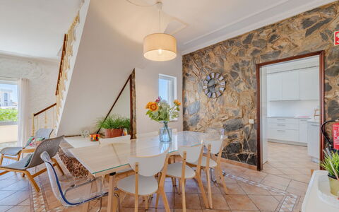 Casa Do Sol: Furniture, Interior Design, Flooring, Floor, Wood, Chair, Table, Kitchen & Dining Room Table, Ceiling, Dining Room