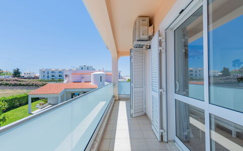 Casa Do Sol: Apartment, Balcony, Handrail, Fence, Aluminium, Villa, Hotel, Penthouse Apartment