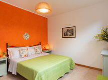 Accommodation:&nbsp;Ortensia