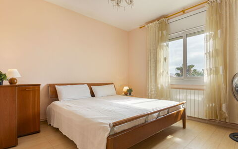 Regina: Bedroom, Furniture, Bed, Room, Mattress, Property, Bed Sheet, Floor, Interior Design, Bed Frame