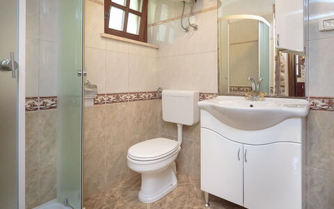 Lišera: Bathroom, Property, Room, Plumbing Fixture, Interior Design, Architecture, Wall, Floor, Bathroom Accessory, Real Estate