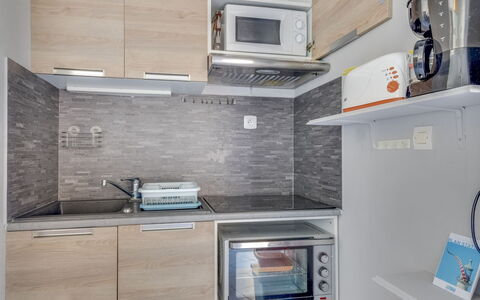 Accommodation:&nbsp;Les Rives du Lac 330.8