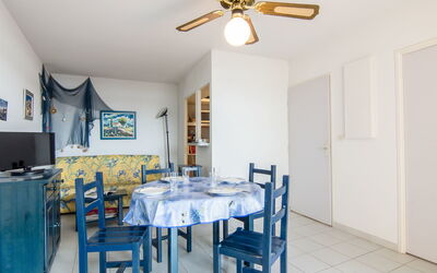 Accommodation:&nbsp;Les Rives du Lac 330.5