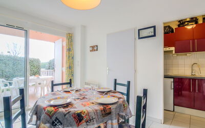 Accommodation:&nbsp;Les Rives du Lac 330.6