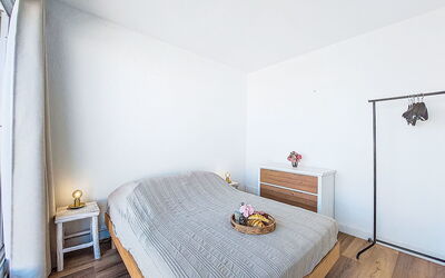 Accommodation:&nbsp;La Croisière 520.10