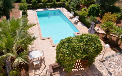 Villa Lidia Con Piscina: Swimming Pool, Property, Real Estate, House, Building, Villa, Resort, Grass, Tree, Vacation