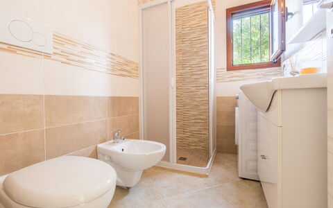 Lamia Di Nonna Mena: Bathroom, Property, Room, Tile, Interior Design, Floor, Real Estate, Wall, Architecture, House