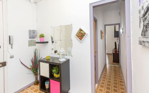 Gracia: Providencia: Property, Room, Yellow, Interior Design, Furniture, House, Building, Design, Real Estate, Material Property