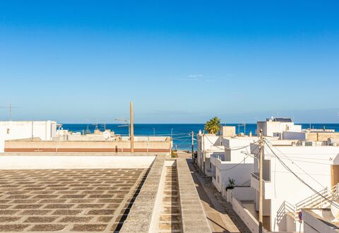 La Terrazza Vista Mare Di Marco: Sky, Daytime, Property, Sea, Roof, Architecture, Azure, Horizon, Vacation, Real Estate