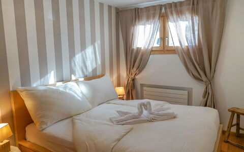Celerina 11: Bedroom, Bed, Furniture, Room, Curtain, Bed Sheet, Window Treatment, Interior Design, Property, Window Covering