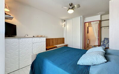 Accommodation:&nbsp;Les Floralies Ii 340.16