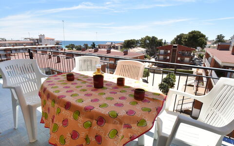 Helen: Tablecloth, Restaurant, Property, Table, Textile, Linens, Vacation, Real Estate, Outdoor Table, Furniture