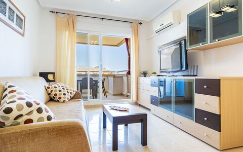 Oropesa del Mar 620: Furniture, Cabinetry, Comfort, Wood, Countertop, Interior Design, Table, Floor, Couch, Living Room